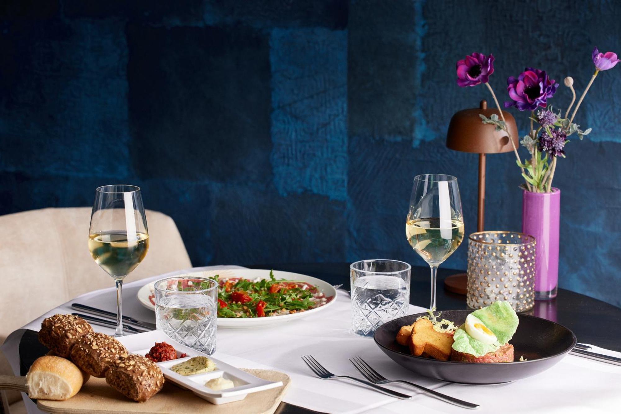 Van Der Valk Hotel Tiel Ngoại thất bức ảnh